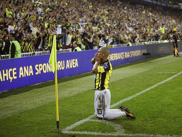 11. Alex de Souza -Fenerbahçe