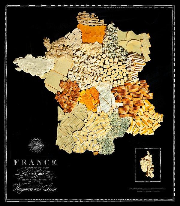 3. Peynir ve ekmekten yapılmış Fransa haritası