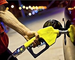 Benzin ve Motorinde 4 Kuruşluk İndirim