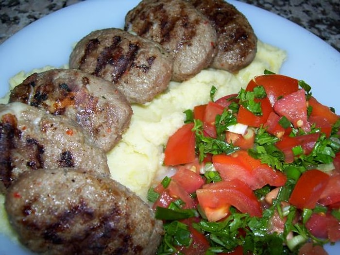 Kaşarlı Köfte Tarifi