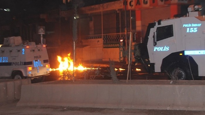 Şırnak'ta Öğrenci Yurduna Molotoflu Saldırı