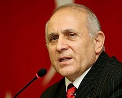 Burhan Kuzu Twitter'ı ‘İçtihad Kararıyla’ Kapatmayı Önerdi
