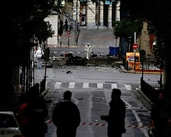 Yunanistan Merkez Bankası'na Bombalı Saldırı