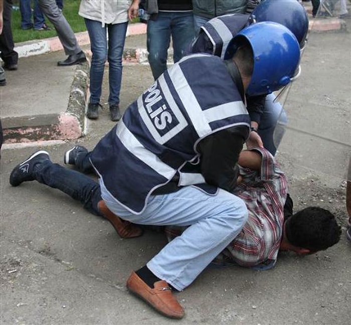 Dicle Üniversitesi'nde Polis Müdahalesi ve Gözaltı