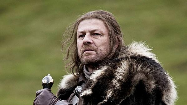 9. Kral sağ kolu olarak  Eddard "Ned" Stark'ı seçince krala bizden birini seçmedi diye gönül koyarlardı