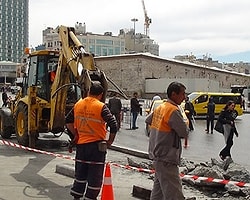 1 Mayıs Öncesi Taksim'de İnşaat...