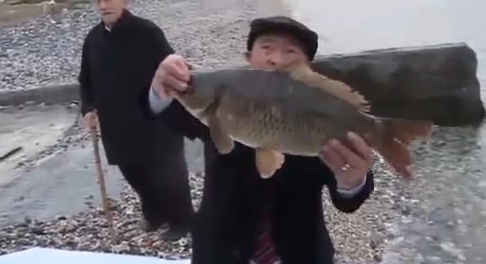 Denize Sazan Bırakarak Tarihe Geçmek