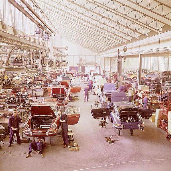 19. Porsche'nin Stuttgart'taki fabrikası , 1970