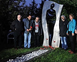 Deniz, Yusuf ve Hüseyin Anılıyor