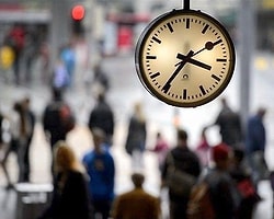 Pazartesi Saat 13.42'ye Dikkat!