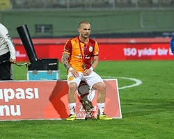 Sneijder: "Küstüm Sevinmiyorum"