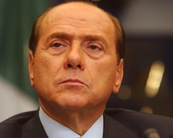 Berlusconi Hasta Bakıcılığa Başlıyor