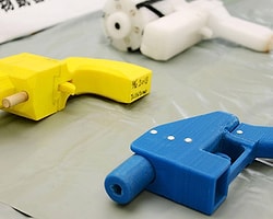Evde 3D Yazıcı ile Silah Bastı, Tutuklandı