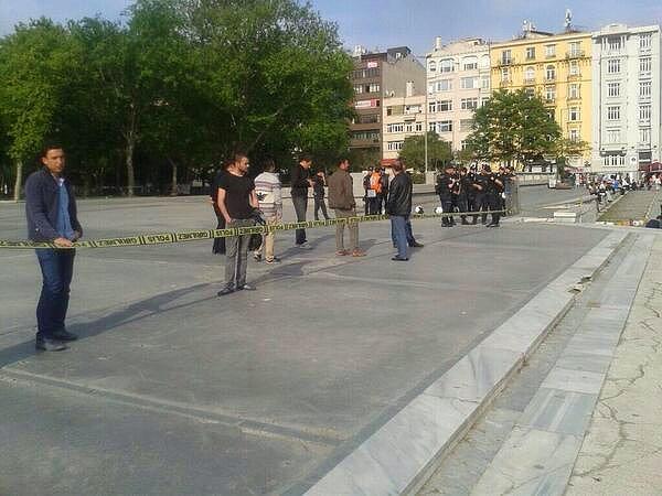 18:00 | Gezi Parkı kapatıldı...
