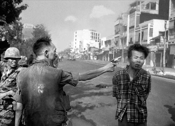 14. 1 Şubat 1968 Güney Vietnam