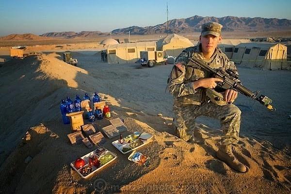 11. Curtis Newcomer, Amerikan Ordusu Askeri, Mojave Çölü - 4,000 Kalori