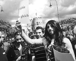 Conchita Wurst De Erdoğan'ı Protesto Mitinginde
