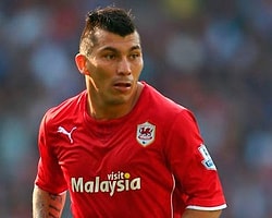 Kartal ve Sevilla Medel İçin Kapıştı