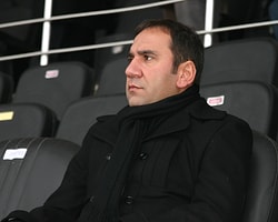 Mecnun Otyakmaz: "Yiğitliği Muhatabına Göre..."