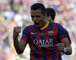 Barcelona Alexis Sanchez'i Bırakmıyor