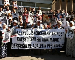 Afişli Sloganlı 12 Eylül Duruşması