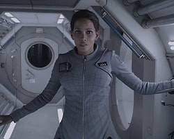 Spielberg'in Prodüktörü Olduğu Dizi ”Extant”tan Yeni Fragman