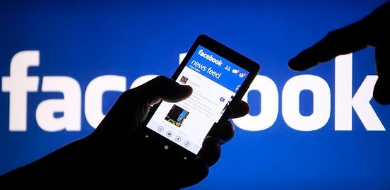 Türkiye'de 25 Milyon Kişi Mobil Cihazıyla Facebook'a Giriyor