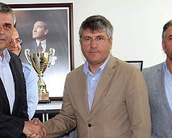 Mustafa Reşit Akçay İmzayı Attı