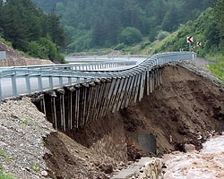 Bolu–Zonguldak Karayolu Sel Nedeniyle Ulaşıma Kapandı