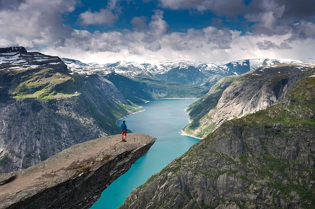 Trolltunga - Norveç