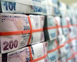 Nisan'da Cari Açık 4,79 Milyar Dolar