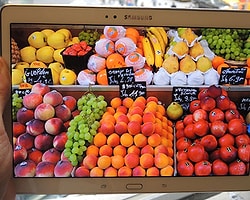 Samsung Super AMOLED Ekranlı İlk Tabletini Tanıttı