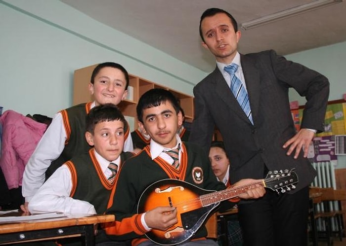 MÜZİK ÖĞRETMENLİĞİ OKUMAK İLE İLGİLİ YANLIŞ BİLİNEN 9 Madde