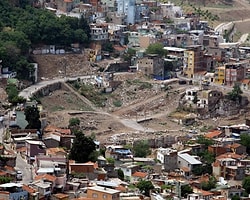İzmir Kadifekale'de Yıkılan Evlerin Altından Roma Tarihi Çıktı