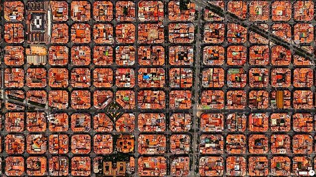 Barselona, İspanya Eixample İlçesi - 41°23′27″N 2°09′47″E