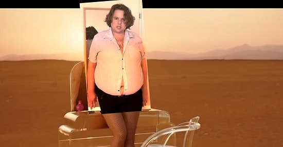 Klipte Britney Spears Yerine Kendini Montajlayan Adam