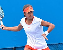 Çağla Wimbledon'a Kalamadı