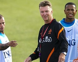 Van Gaal'i Güldüren Sneijder Sorusu