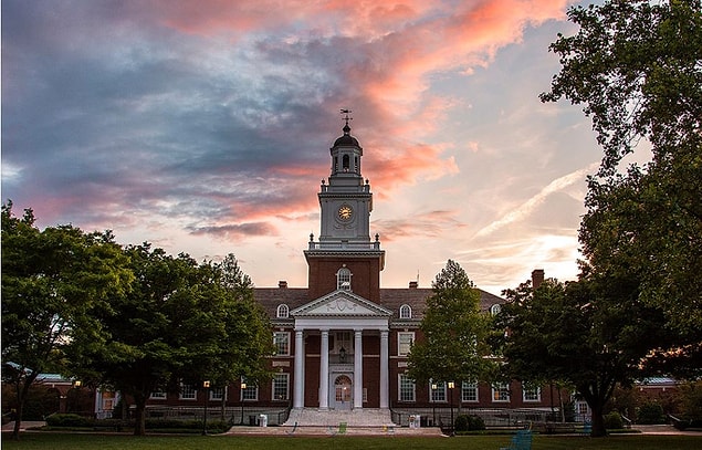 25. Johns Hopkins Üniversitesi, ABD
