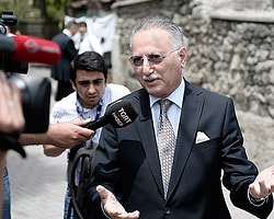'Twitter ve Facebook Hesabım Yok'