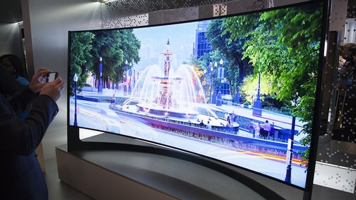 Kavisli TV (Curved TV) Nedir?