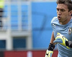 Muslera Can Sıkıyor!