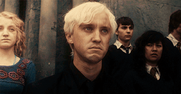 34. Draco Malfoy'ın ağlamamak için kendini zor tuttuğu sahne