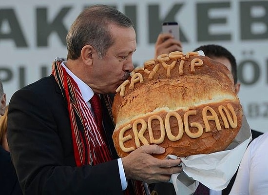 Başbakan'a Duyduğu Sevgiyi Abartan 34 Kişi