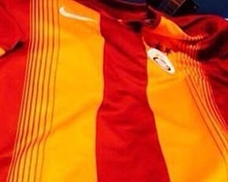 Galatasaray'ın Yeni Sezon Formasından İlk Görüntü
