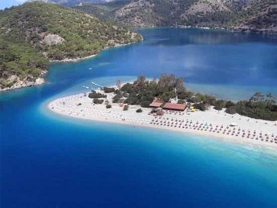 Ege'de Hangi Plajlarda Denize Girilebilir?