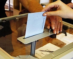 YSK Yeterlilik Taşıyan Partileri Açıkladı