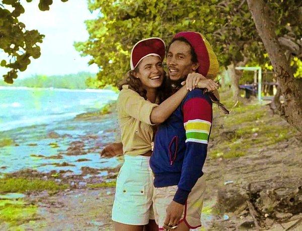 9. Bob Marley ve 1976 Dünya güzeli