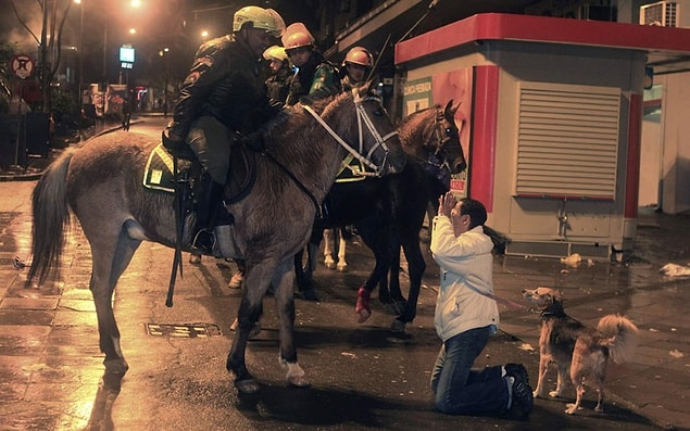 13) Eylemlere karşı şiddetin teminatı: Polise yüzde 15,8 zam