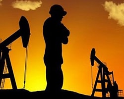Petrol Fiyatlarındaki Gerileme Liraya Yaradı